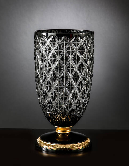 M-A150 Black Crystal Vase – David Michael Furniture